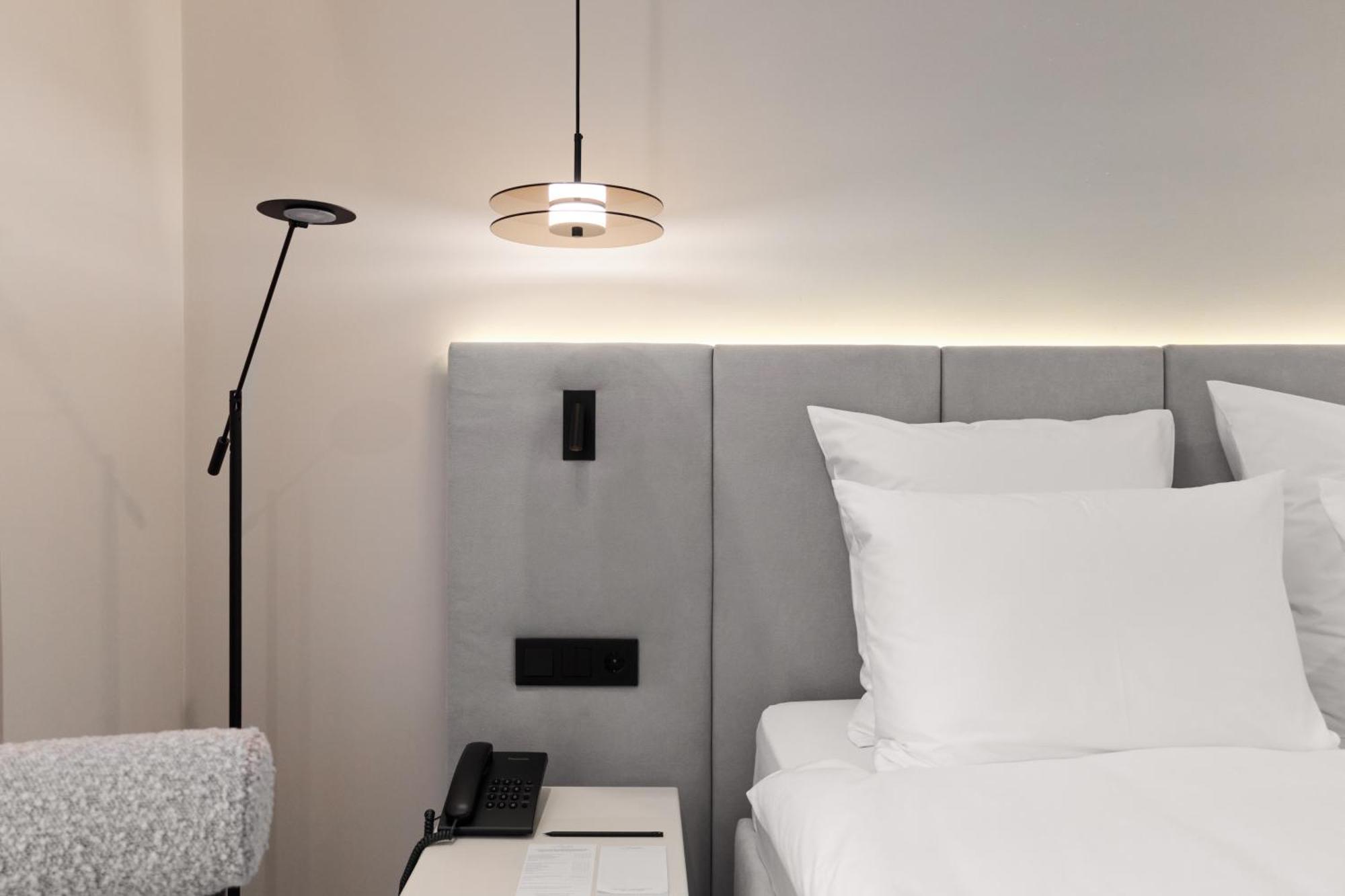 Hotel Laudon Uzhhorod Room photo